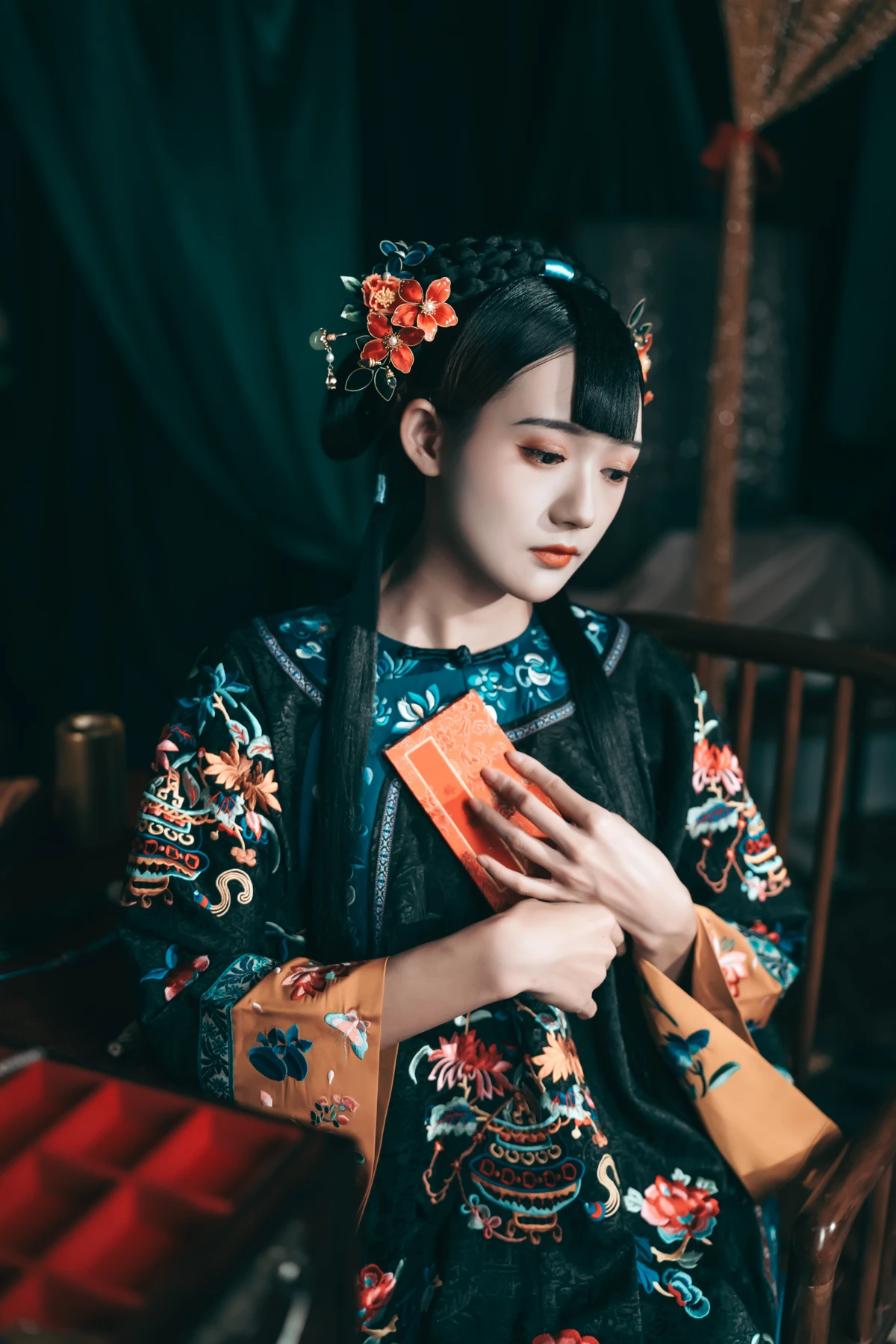 [YITUYU] 2023.01.01 Vol.2809 – Old Dreams of the Qing Dynasty Rabbit Zzz won't eat carrots#[42P]-2